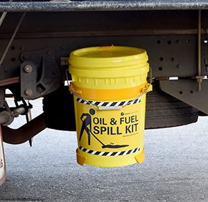 Oil & Fuel Truck mounted Spill Kits - 34L absorbent capacity